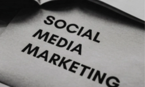 Social-media-marketing-text-on-a-page